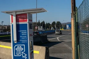 Electronic vignette vending machine at Český Těšín near the Czech-Polish border, showing multilingual instructions for buying a Czech motorway e-vignette